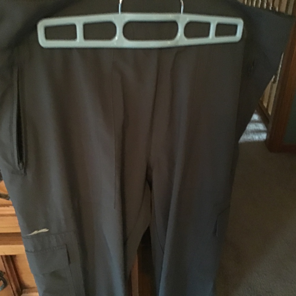 Pants - Picture 2 of 3